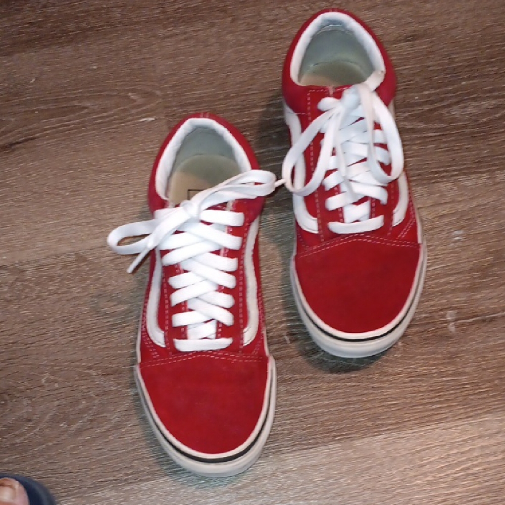 Vans Red and White Women's Sneakers - Picture 8 of 9